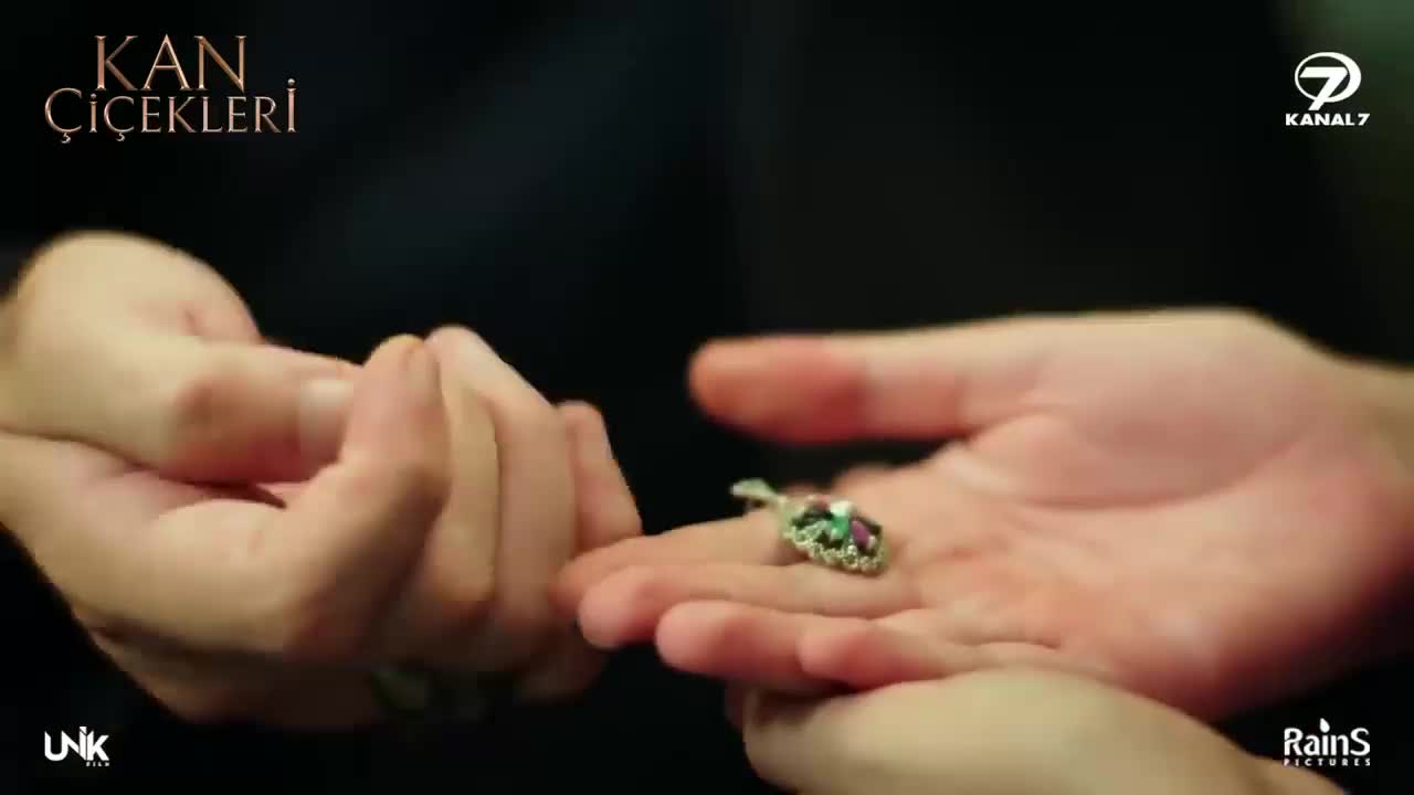 Kan Çiçekleri (Blood Flower) ดอกไม้สีเลือด EP189