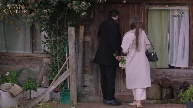Kan Çiçekleri (Blood Flower) ดอกไม้สีเลือด EP427
